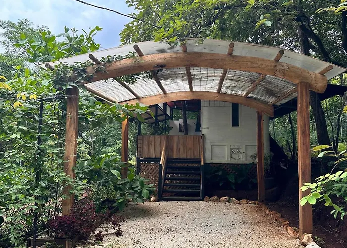 Casa Laurel Apartment