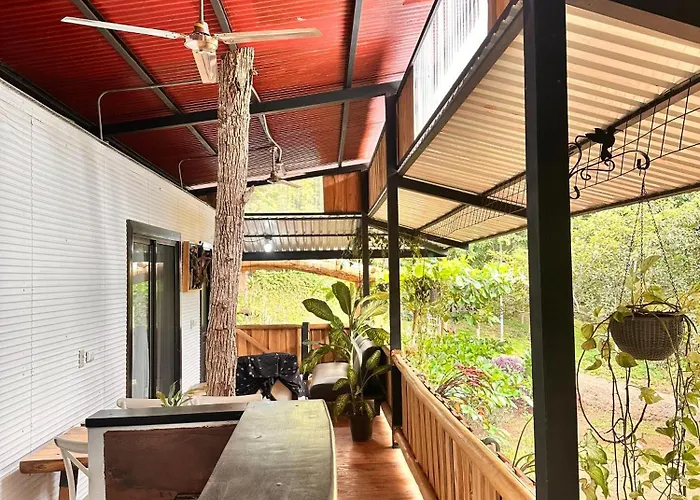 Casa Laurel Apartment